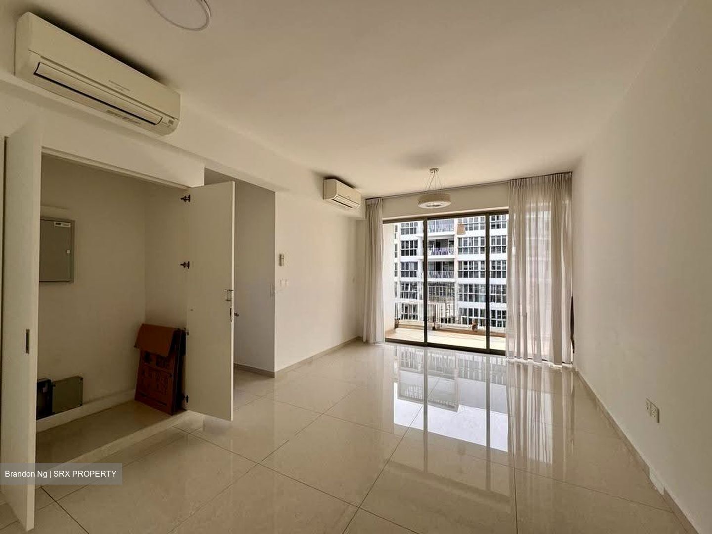 Sea Esta (D18), Condominium #635543401